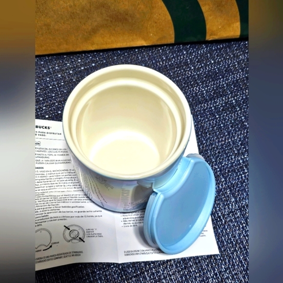 NWT, Starbucks 2023 Holiday Blue Glacier Icicle Drip Ceramic 8 oz Travel Tumbler - Picture 7 of 7